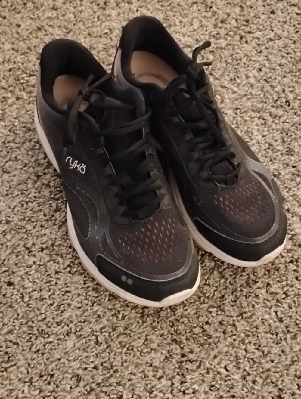 Ryka Women's Black & Pink Athletic Walking Shoes 8.5